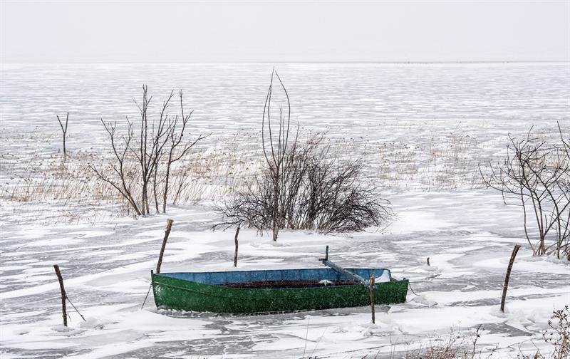 El lago macedonio Dojran vuelve a su esplendor pesquero tras años de maltrato
