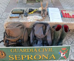 Desarticulada en Granada una red que vendía falsos permisos de caza en Castilla y León
